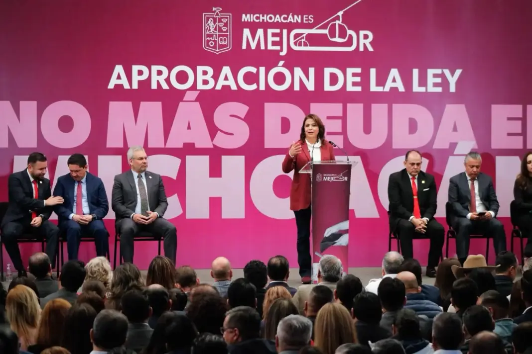 Fabiola Alanís: Reforma evita hipotecar el futuro financiero de Michoacán Fabiola Alanís: Reforma evita hipotecar el futuro financiero de Michoacán