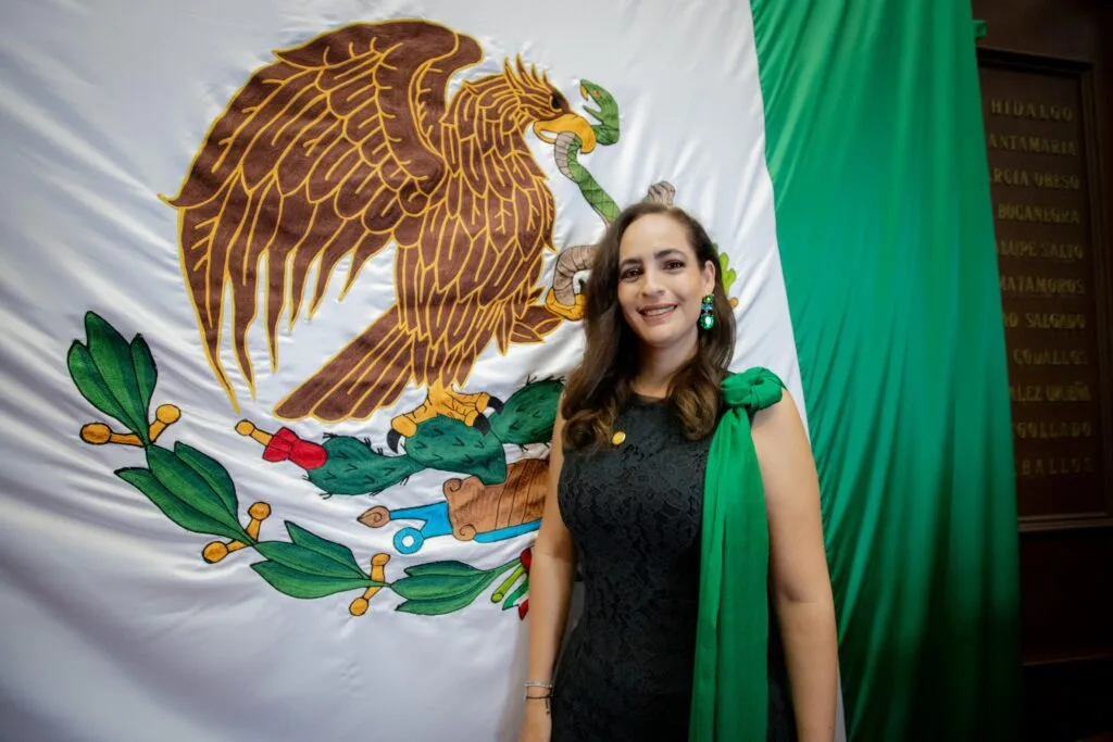 Michoacán garantiza libre acceso a personas con discapacidad acompañadas por animales de asistencia Diputada Sandra Arreola celebra reforma de libre acceso para personas con discapacidad en Michoacán