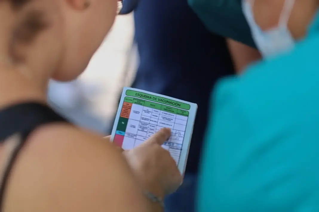 Cartilla Nacional de Salud, requisito importante para vacunación contra sarampión Cartilla Nacional de Salud, requisito importante para vacunación contra sarampión