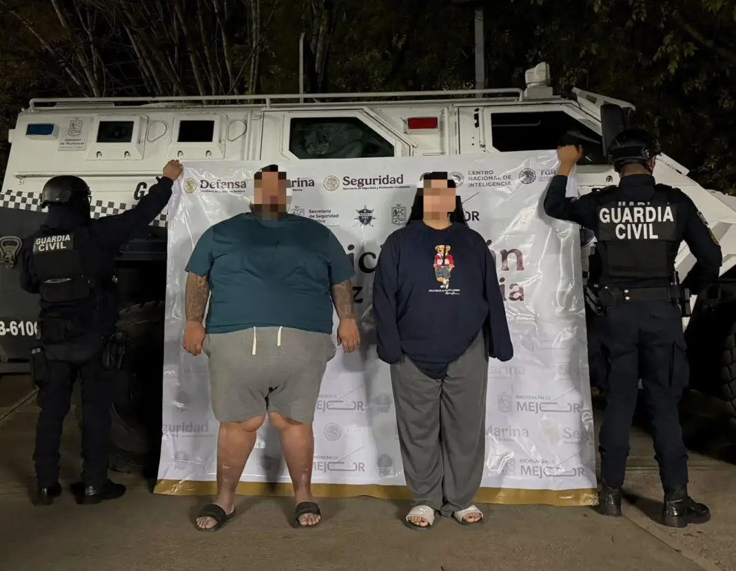 Detienen a “El Congo”, presunto implicado en homicidio de Carlos Manzo en Uruapan Detienen a “El Congo”, presunto implicado en homicidio de Carlos Manzo en Uruapan