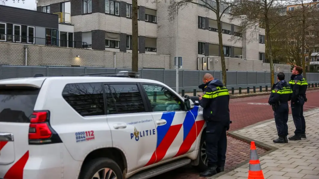 Explosión en escuela judía en Ámsterdam, investigan posible ataque antisemita Explosión en escuela judía en Ámsterdam, investigan posible ataque antisemita