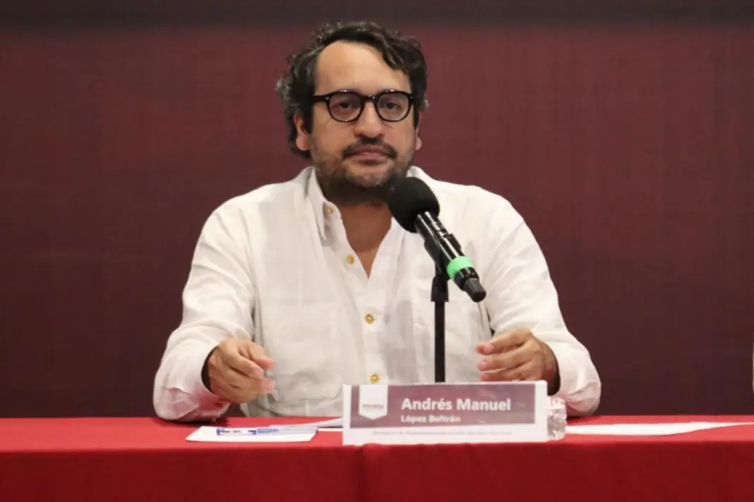 “Andy”, hijo de AMLO deja Morena; buscará diputación federal por Tabasco Andrés Manuel López Beltrán
