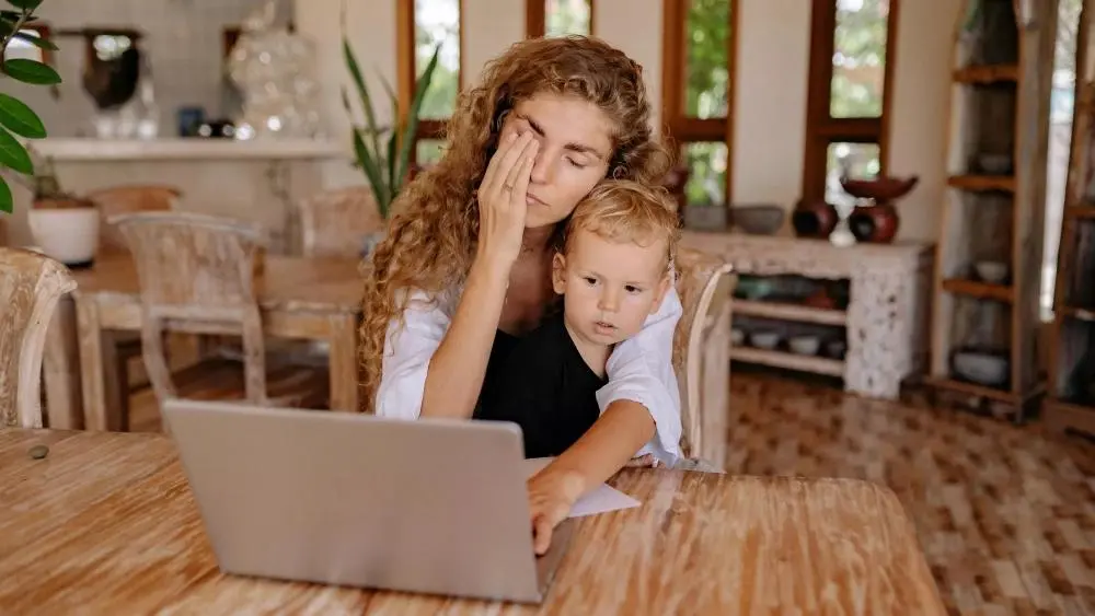 Madres trabajadoras en México: cuánto ganan y por qué siguen siendo las más afectadas Madres trabajadoras en México: cuánto ganan y por qué siguen siendo las más afectadas