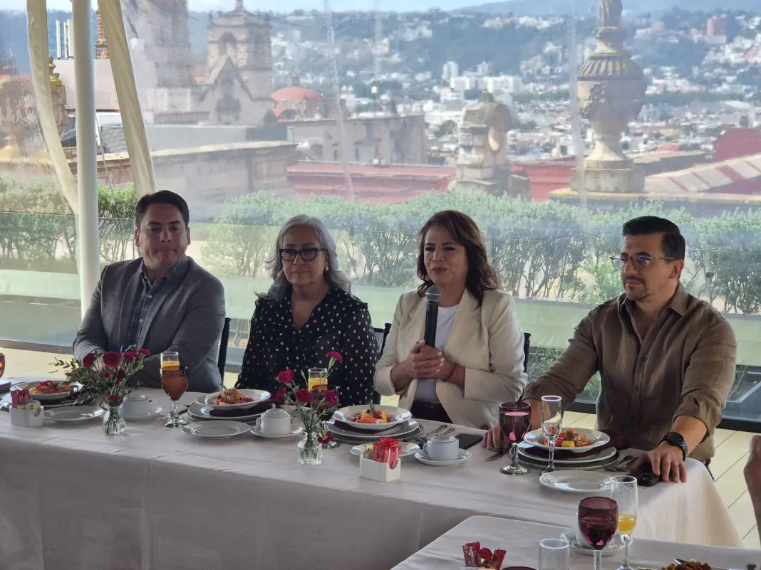 Fabiola Alanís solicita licencia al Congreso para participar en proceso interno de Morena rumbo a 2027 Fabiola Alanís solicita licencia al Congreso para participar en proceso interno de Morena rumbo a 2027