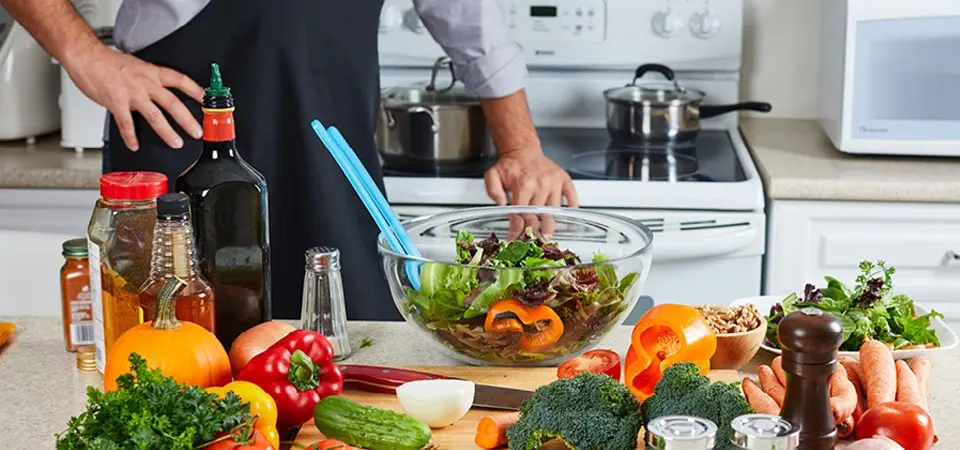 ¿Qué hacer de comer hoy? 5 platillos frescos y ligeros para sobrevivir al calor ¿Qué hacer de comer hoy? 5 platillos frescos y ligeros para sobrevivir al calor